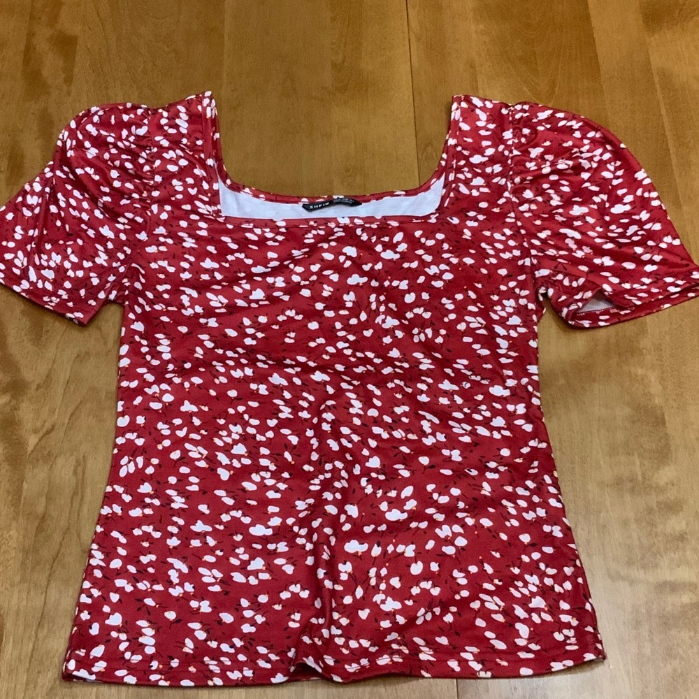 SHEIN Red and White Floral Blouse